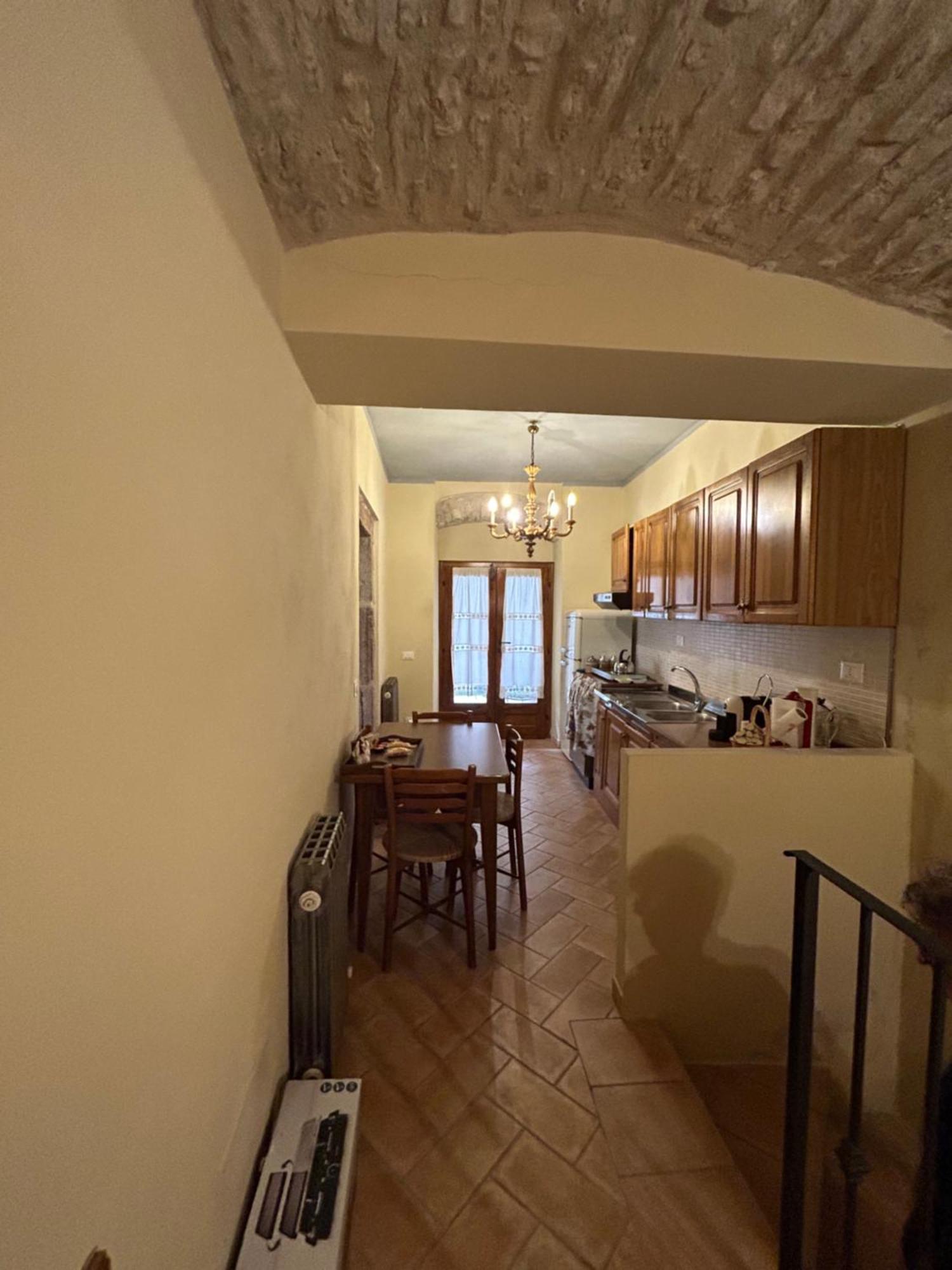 Appartamento Storico A Valle San Martino Di Spolète Extérieur photo
