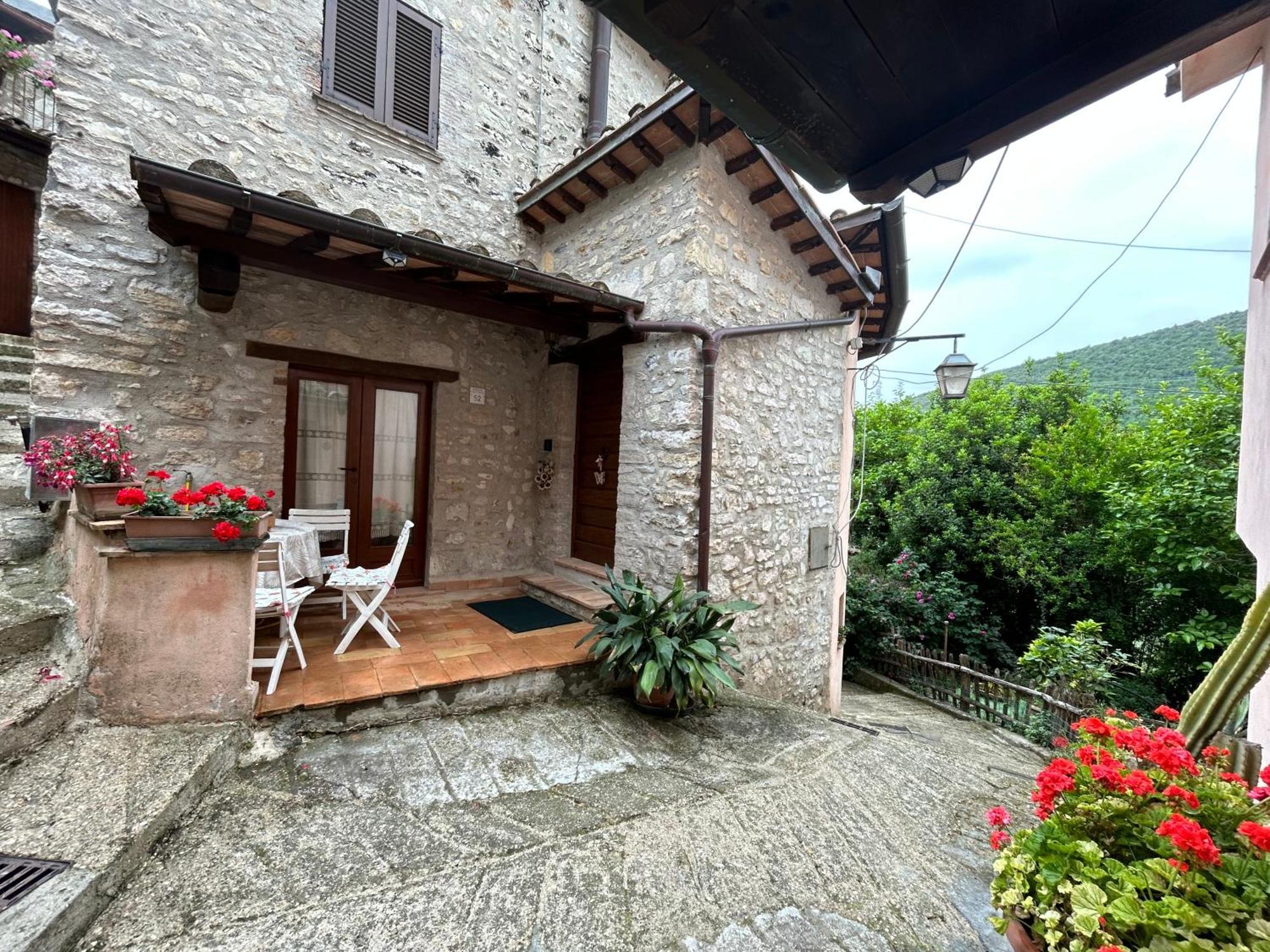 Appartamento Storico A Valle San Martino Di Spolète Extérieur photo