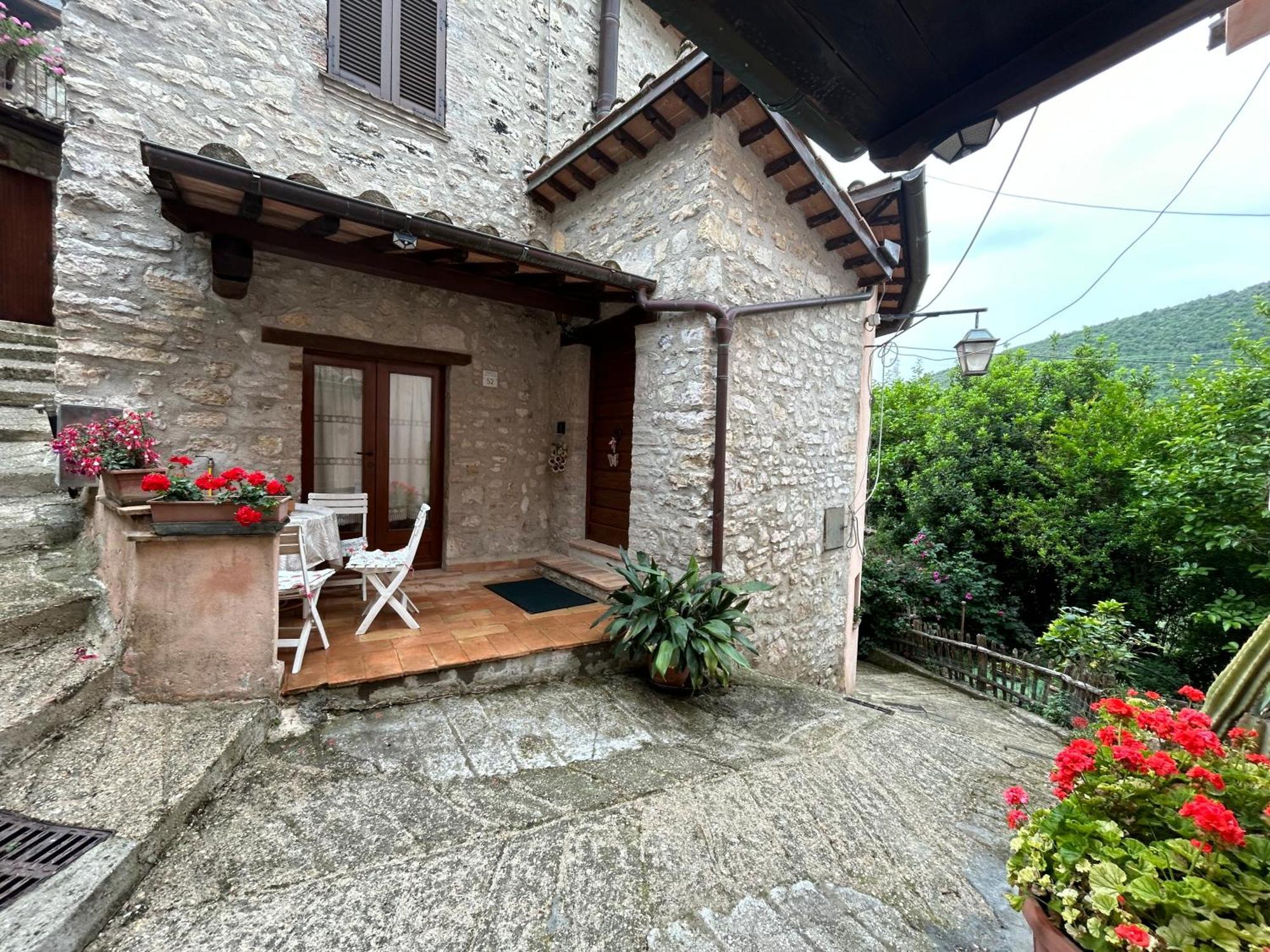 Appartamento Storico A Valle San Martino Di Spolète Extérieur photo